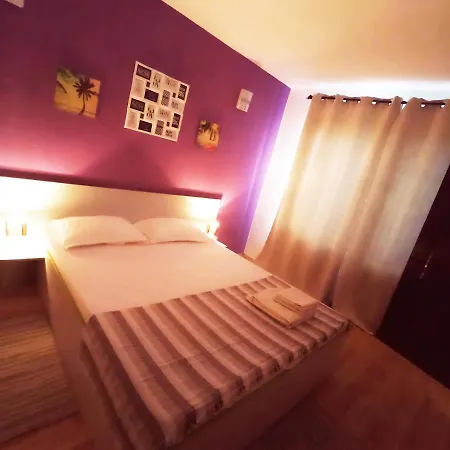 Apartament Laura Apartment *